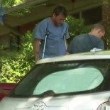 La Policía de EE UU hiere a un hombre y mata a su perro tras entrar en la casa equivocada