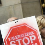 Un juez declara que un banco no puede ejecutar una hipoteca si ha vendido toda su deuda