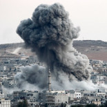 Cameron indica que Reino Unido bombardeará Siria: "ISIS y Assad deben ser derrotados por fuerza militar"