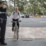 Compromís aumenta impuestos a bancos, propiedades de la Iglesia y grandes superficies