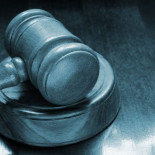 Condenan a muerte por crucifixión  a un hombre que fue arrestado a los 17 años en Arabia Saudita [EN]