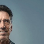 Warren Mosler, gurú de la MMT. "La crisis europea es una "creación intelectual" porque no hay escasez de recursos."
