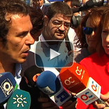 José María González: "Se inaugura un puente que no está terminado"