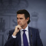 Soria afirma que no hay "impuesto al sol", sino una "prima al sol"