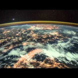 Video de un amanecer visto desde la ISS