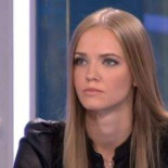 Indultan a una mujer condenada a dos años y medio de cárcel por espiar 'e-mails' de su marido