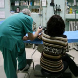 Una mujer denuncia a su médica por decirle que ser lesbiana es "anormal"