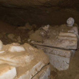 Un hipogeo etrusco hallado por sorpresa en Italia