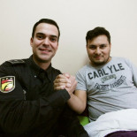 "¿Medalla? Que mi hijo diga que papá ha salvado a un señor es mi mejor premio"