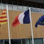 Francia se 'carga' el catalán: no reconocerá lenguas distintas del francés