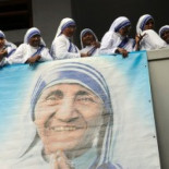 Las Misioneras de la Caridad cierran sus orfanatos en India para evitar que personas LGTB puedan adoptar