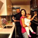 Las nuevas familias españolas: dos trabajos, un hijo pequeño y exhaustos sin la conciliación