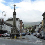 El pueblo que no paga impuestos copiando las tácticas de las empresas