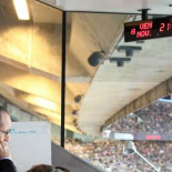 [Atentado de París] Un terrorista suicida intentó entrar en el estadio de Sant Denis [eng]