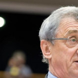 Así redacta un lobby una enmienda a un eurodiputado para rebajar las exigencias contra la contaminación