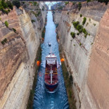 Cuando los barcos navegan por tierra firme: 7 canales marítimos espectaculares