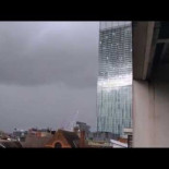 La torre de Beetham zumba cuando hace viento