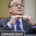 La banca española afila el cuchillo: fusiones, cierre de oficinas y despidos para 2016