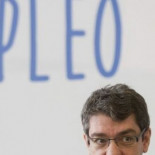 El responsable de economía del PP dice que es una "leyenda urbana" que prometieran bajar los impuestos en 2011