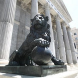 Las encuestas prohibidas y otros miedos absurdos y anacrónicos en elecciones