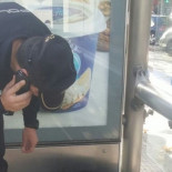 Un policía de paisano a un periodista: “Enséñeme las notas que ha tomado”