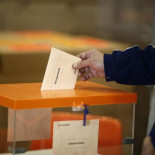 Podemos impugna papeletas del Senado que el PP ha enviado impresas por una sola cara