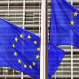 New York Times: La Unión Europea debe revisar la austeridad tras las elecciones en España