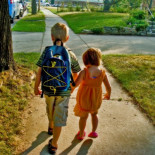 Independencia y niños, ¿a qué edad deberían ir solos a la escuela?