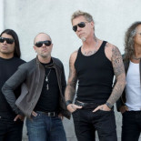 Metallica piden disculpas públicas a Sandman por la carta que recibieron de sus abogados