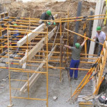 "3 euros la hora y a correr"