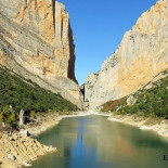 Mont-rebei, el impresionante desfiladero que separa Aragón y Cataluña