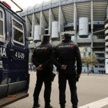 Una jueza obliga a un policía a controlar sus esfínteres si quiere seguir en su unidad