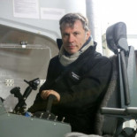 Bruce Dickinson lleva en su avión a una tortuga en peligro de extinción desde New Jersey hasta Gran Canaria