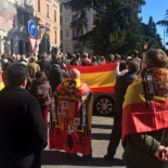 Acto fascista contra Manuela Carmena