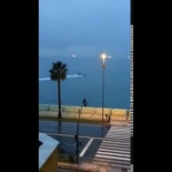 Narcos descargando en Paseo Marítimo de La Línea a plena luz del día