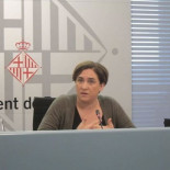 Colau carga contra los sindicatos del metro y tilda la huelga de "desproporcionada"