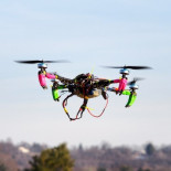Un dron pasa a 5 metros de un avion A320 que estaba aterrizando en el aeropuerto parisino de Roissy-Charles de Gaulle[FR