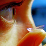 Desarrollan una lente de contacto que frena la progresión de la miopía un 43%