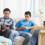 ¿Papá o mamá? ¿Facebook o Whatsapp? 20 titulares curiosos del CIS de febrero