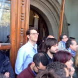 Un concejal valenciano abronca al imputado Luis Salom al verlo en el balcón del Ayuntamiento durante la mascletá