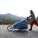 Un español regresa a casa tras dar la vuelta al mundo a pie para documentar el cambio climático