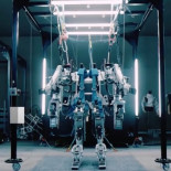 Así son los nuevos exoesqueletos de Panasonic, de todos los tamaños: Power Loader, Ninja y AWN-03