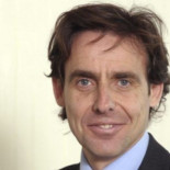 De periodistas, policías, putas… y jueces