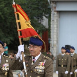 El General jefe de las FAMET utilizó un Cougar para viajar a Valencia a ver las fallas con amigos