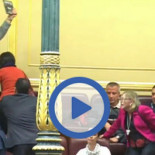 Las víctimas del accidente de Angrois, expulsadas del Congreso tras rechazar PP y PSOE una comisión de investigación