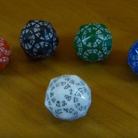 La increíble complejidad de hacer un dado de 120 caras matemáticamente perfecto