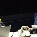 Javier del Pino se salta la orden de Cebrián y lleva a su programa a varios 'vetados'