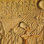 Akhenatón, Abrahám y Moisés