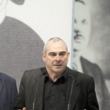 "Nos estamos acostumbrando a un tipo de conocimiento muy superficial"