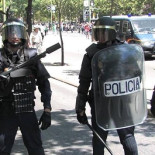 Hagas lo que hagas, la policía no puede mirarte el móvil